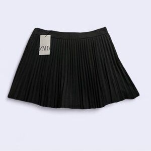 Zara Black Pleated Women's Skirt